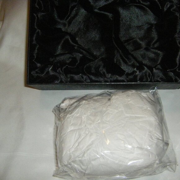 **SOLD OUT** - Picture 14 of 16